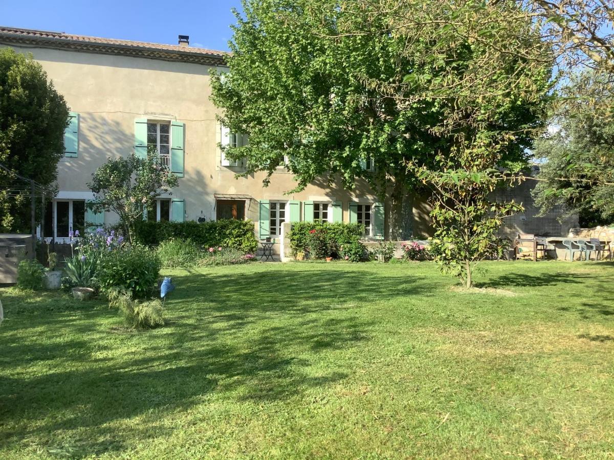 Bed and Breakfast Le Papillon De Soie Pierrelatte Exterior foto